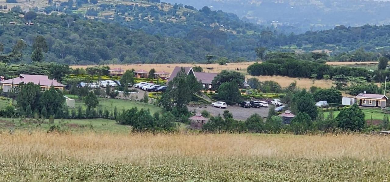 Juniper Park Resort Nyahururu ภายนอก รูปภาพ