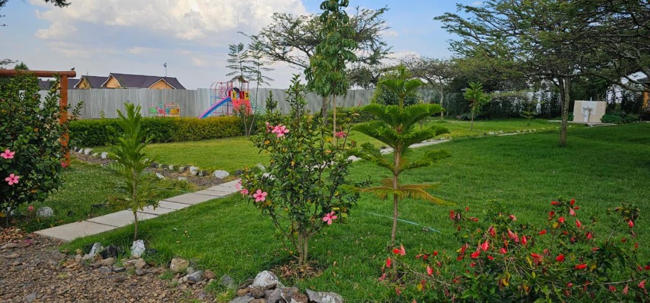 Juniper Park Resort Nyahururu ภายนอก รูปภาพ